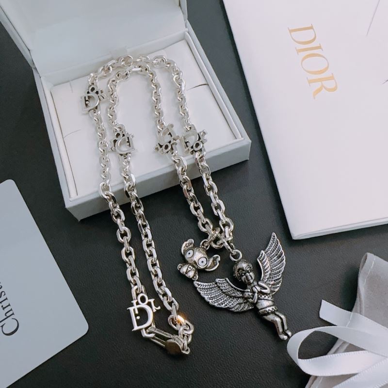 chr1st1an D10r necklaces